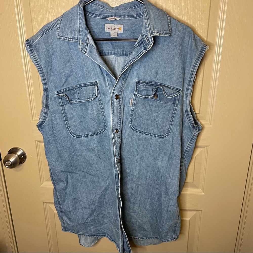 Carhartt Sleeveless Denim Button Up size LARGE